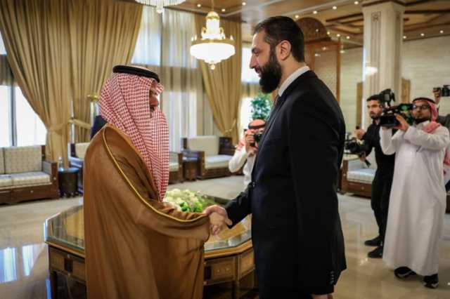 دعم مالي مشترك من قطر والسعودية للقطاع العام بسوريا