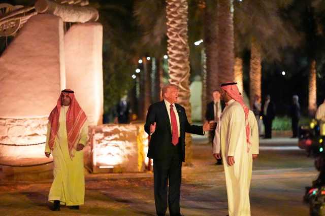 بلومبيرغ عن جولة ترامب الخليجية: كأنما كان في بيته