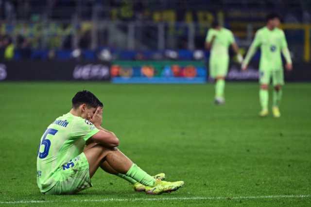 دفاع برشلونة الهش يقضي على الحلم الأوروبي