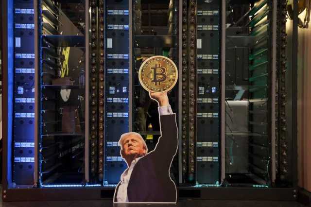 الرهان على بيتكوين استثمار أم مقامرة؟