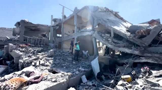 الاحتلال يخلي قسرا مستشفى العودة وينذر مناطق بشمالي قطاع غزة