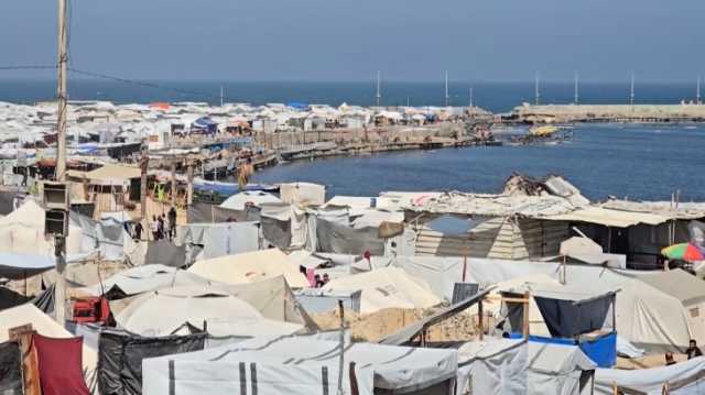 بينها الميناء وساحة الجندي.. مرافق حيوية بغزة تكتظ بخيام النازحين