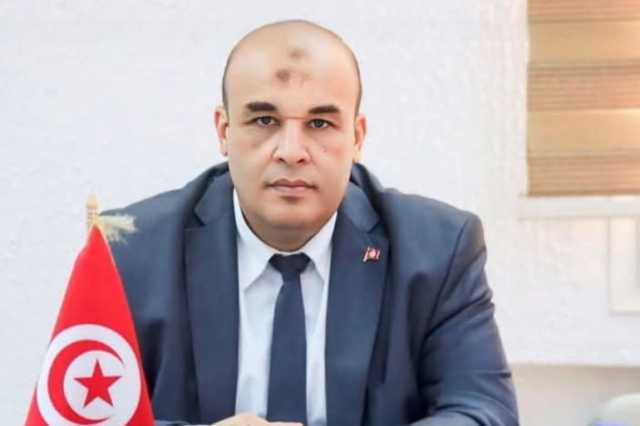 رغم الإشادة به.. الرئيس التونسي يقيل والي بن عروس فجرا