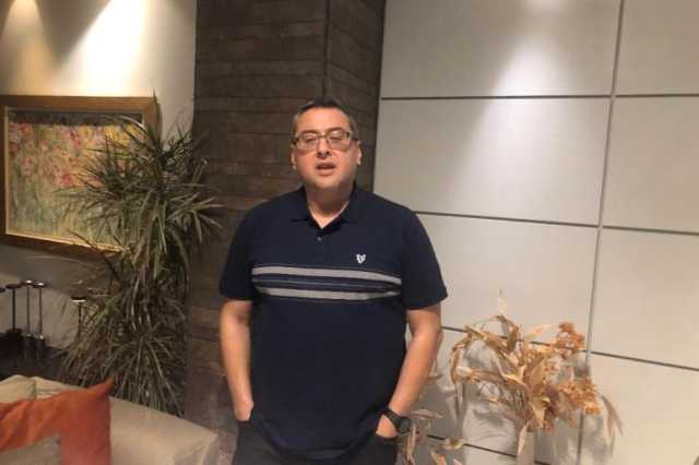 محمد سمير ندا: القلق هو الصلاة السادسة التي يصليها العرب جماعة منذ عام 1948