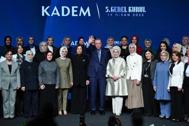 أردوغان دق ناقوس الخطر.. لماذا لا تثمر سياسة التحفيز السكاني بتركيا؟