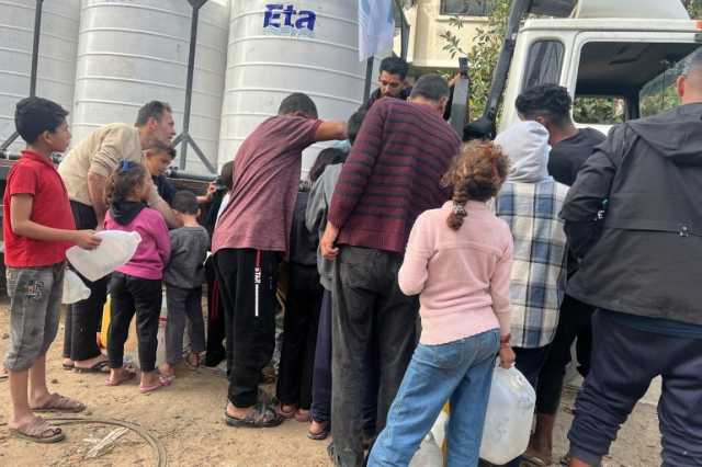 85 يوما من إغلاق المعابر.. ماذا تبقّى في غزة من طعام ودواء وسلع؟