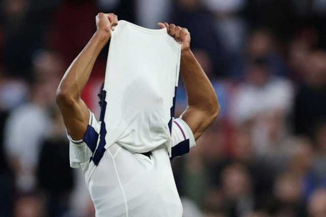 مدرب إنجلترا: والدتي تشعر بالاشمئزاز من بعض تصرفات بيلينغهام