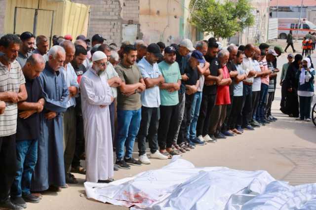 شهداء بقصف على نازحين والقسام والسرايا تستهدفان قوات الاحتلال بخان يونس