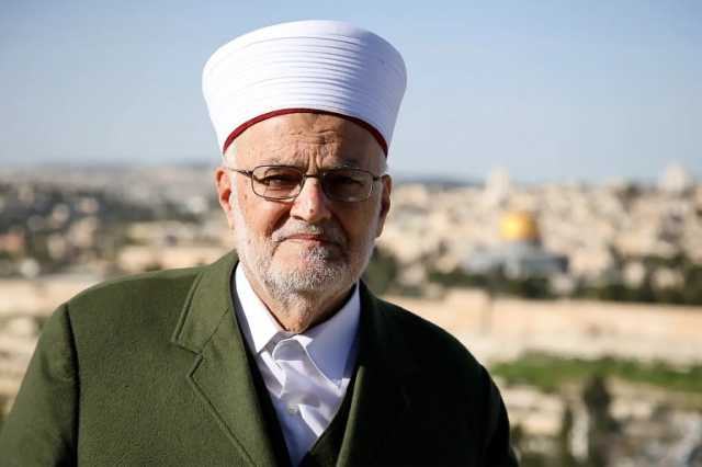 خطيب الأقصى: إجراءات الاحتلال منعت مئات آلاف المصلين من الوصول للمسجد
