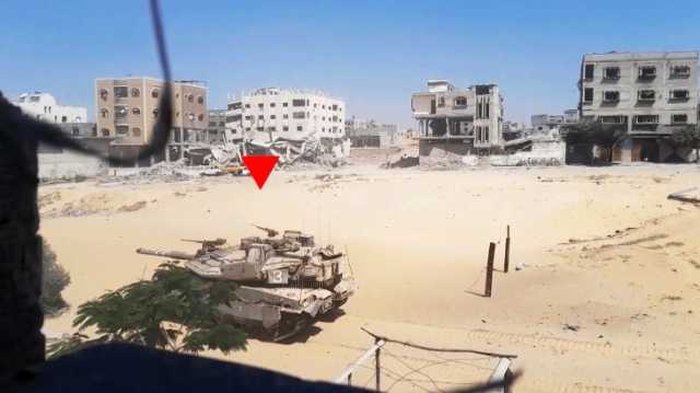 القسام تدمر دبابة ميركافا وتقصف آليات الاحتلال بالهاون في خان يونس