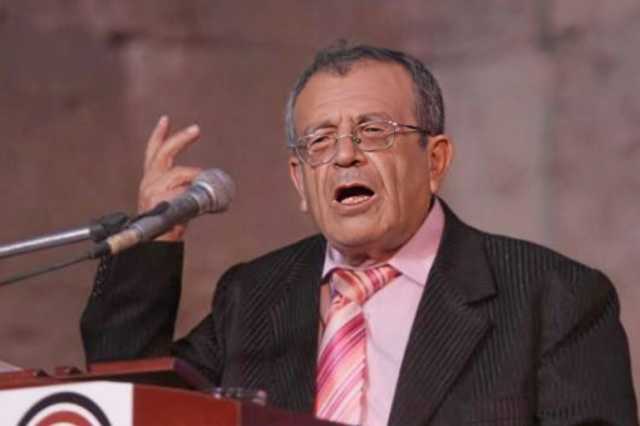 رحيل الفلسطيني محمد لافي.. غياب شاعر الرفض واكتمال نقوش الولد الضال