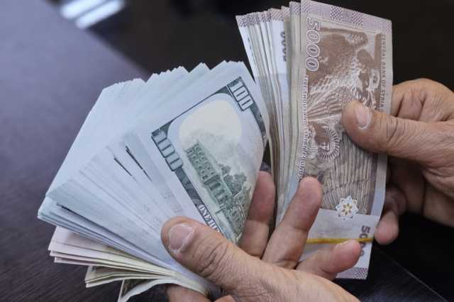 سوريا ما بعد الأسد.. انقسام نقدي بين الليرة السورية والتركية