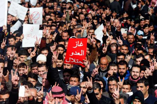 مخاوف من أزمة كهرباء بالأردن بعد توقف حقل لفيتان الإسرائيلي