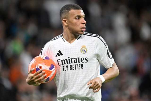 ريال مدريد يمنح مبابي القميص رقم 10
