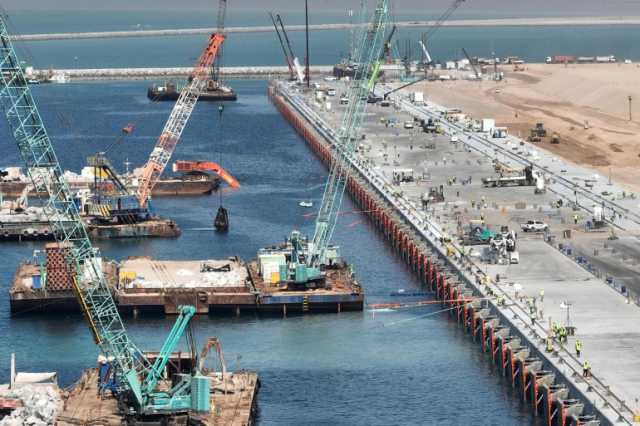 طريق التنمية وميناء الفاو يعيدان رسم خرائط التجارة الإقليمية