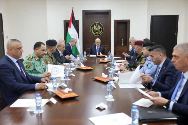 مع تضييق الخناق عليها.. ماذا ينتظر السلطة الفلسطينية؟