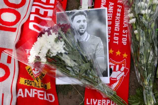 بينهم جوتا لاعب ليفربول.. لاعبون فقدوا حياتهم في حوادث سير