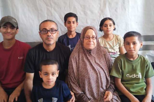 أسير غزي محرر: السجن وعذابه وجوعه أهون من رؤية أطفالي مجوعين