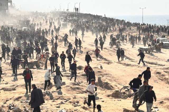 هدن مزيفة ومساعدات منهوبة.. خداع إسرائيلي يفاقم معاناة المجوّعين بغزة
