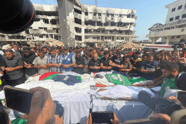 مشهد الوداع الأخير.. صوت شهداء الجزيرة خفت لكن التغطية مستمرة