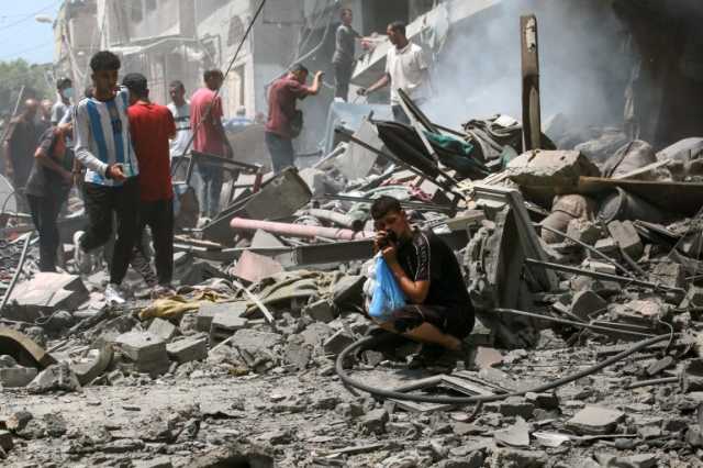 استشهاد 7 فلسطينيين باستهداف الاحتلال وسط قطاع غزة