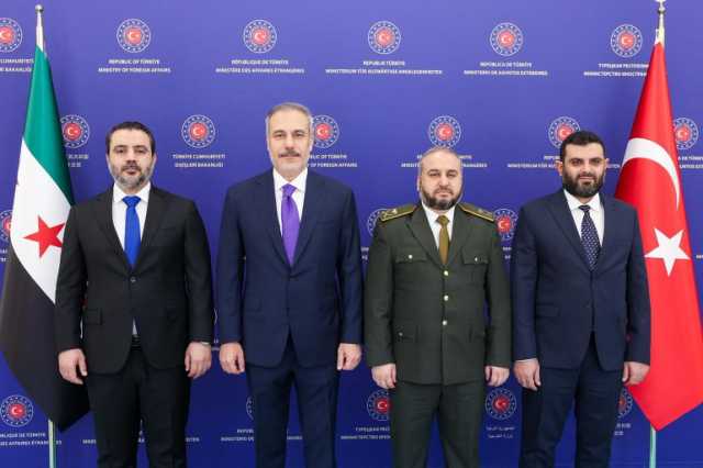 تركيا تعتزم مساعدة سوريا بأنظمة أسلحة ووسائل لوجيستية