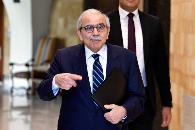 لمعالجة عجز بـ80 مليار دولار لبنان يسعى لاتفاق مع صندوق النقد