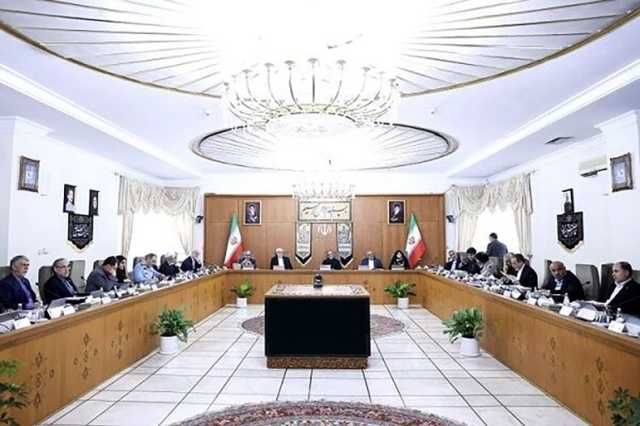إيران تحذف 4 أصفار من عملتها الوطنية