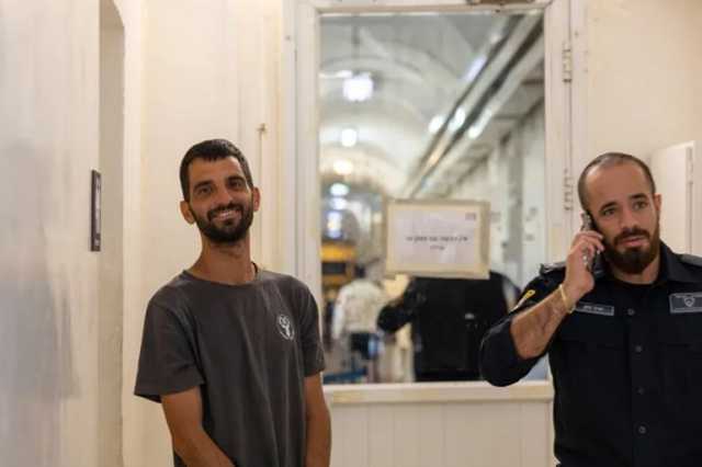 إسرائيل تفرج عن مستوطن قتل فلسطينيا من الإقامة الجبرية