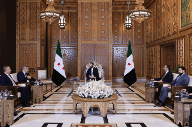 ماذا تحمل زيارة فيدان إلى دمشق من رسائل سياسية وأمنية؟