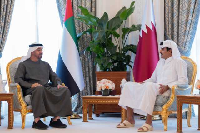 رئيس الإمارات يلتقي أمير قطر ويؤكد تضامن أبو ظبي مع الدوحة