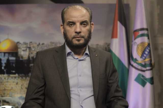حسام بدران صحفي وأستاذ تاريخ في قيادة حماس