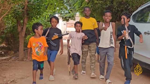 حتى الأطفال في السودان يخوضون حروبا افتراضية