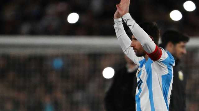 شاهد.. ميسي يودع الجماهير الأرجنتينية باكيا ويحسم قرار المشاركة بمونديال 2026