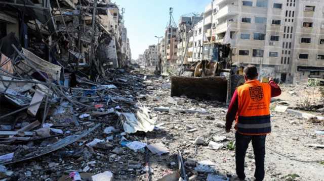 بعد عامين على الحرب.. ما هي مهمة بلدية غزة وآليات عملها؟