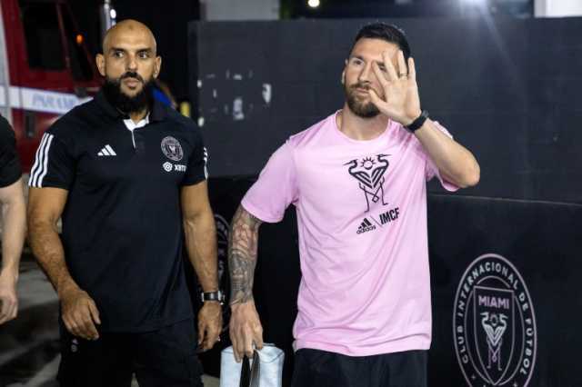 راتب بالملايين لياسين شيوكو حارس ميسي مقابل حمايته