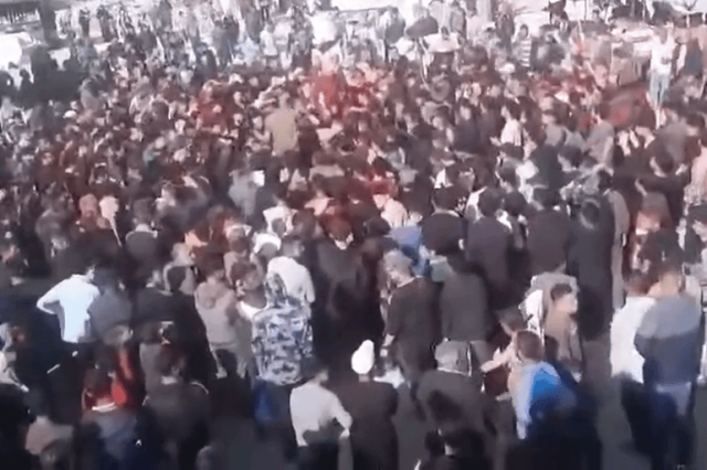 أسباب التظاهر في غزة وانعكاساتها على الساحة الداخلية