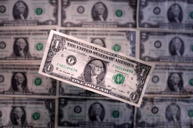 هل سيخفض ترامب قيمة الدولار؟ وما أثر ذلك عربيا؟