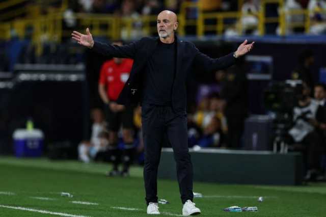 النصر السعودي يفسخ عقد مدربه الإيطالي بيولي