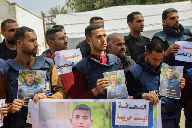 مؤسسات صحفية عالمية تطالب بإغاثة الصحفيين المجوعين في غزة
