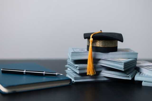 7 خطوات لإدارة تكاليف التعليم الجامعي لأبنائك
