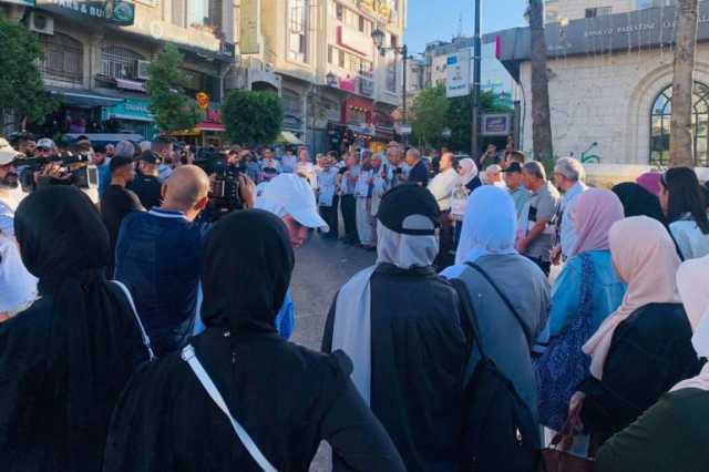 تقرير جديد: أجهزة أمن السلطة الفلسطينية مارست عشرات الانتهاكات بالضفة