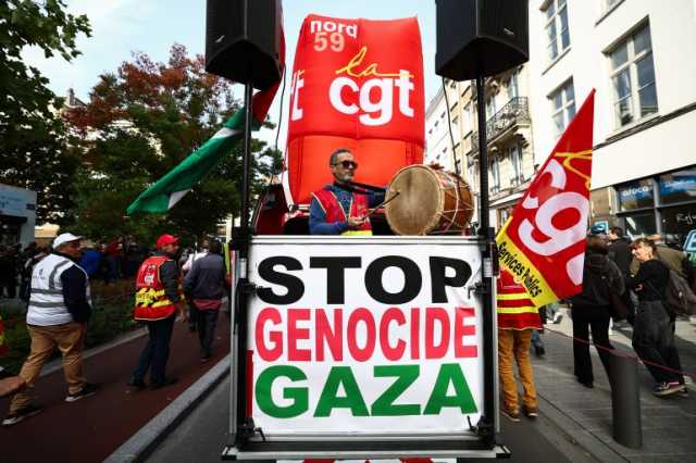 هولندي يتوّج بجائزة الكاريكاتير الأوروبي عن رسم يفضح الإبادة الإسرائيلية