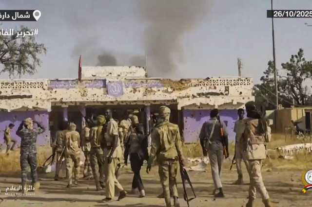 ماذا تعني سيطرة الدعم السريع على الفاشر عسكريا وسياسيا؟