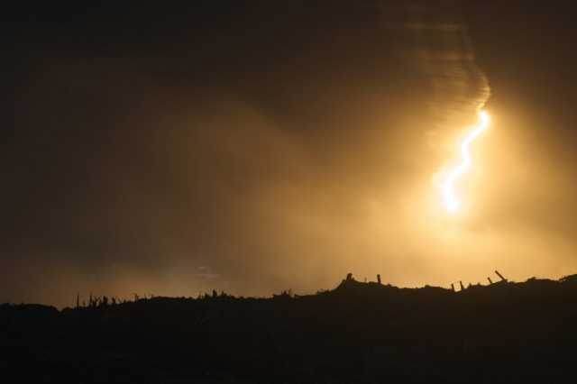 63 شهيدا بينهم 24 طفلا في قصف إسرائيلي على منازل وخيام بغزة