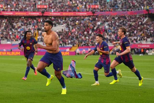 فليك وإشراك أراوخو في مباراة برشلونة وجيرونا بين التوفيق والتكتيك