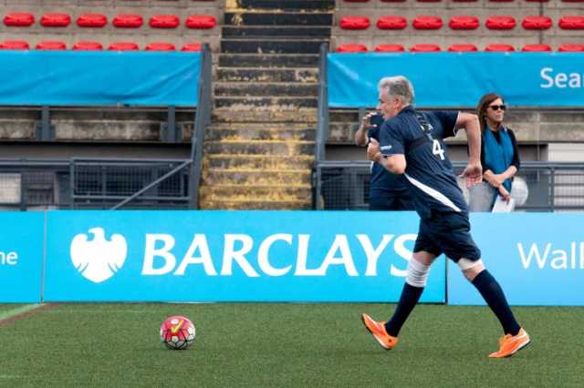 يُمنع فيها الجري.. كرة قدم المشاة تكتسب شعبية متزايدة في إسبانيا