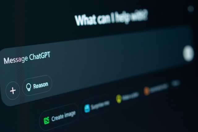 مقارنة بالنماذج الصينية.. شات جي بي تي يفشل في بناء المواقع