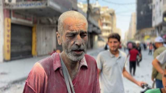 شاهد.. ناجون يروون مأساة قصف العائلات في غزة