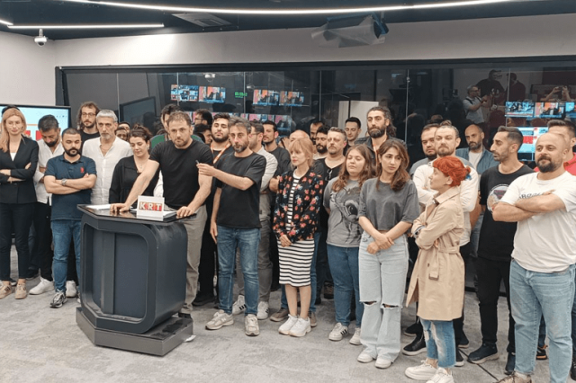 كيف تحولت الأزمة المالية بتركيا إلى تهديد وجودي للإعلام؟